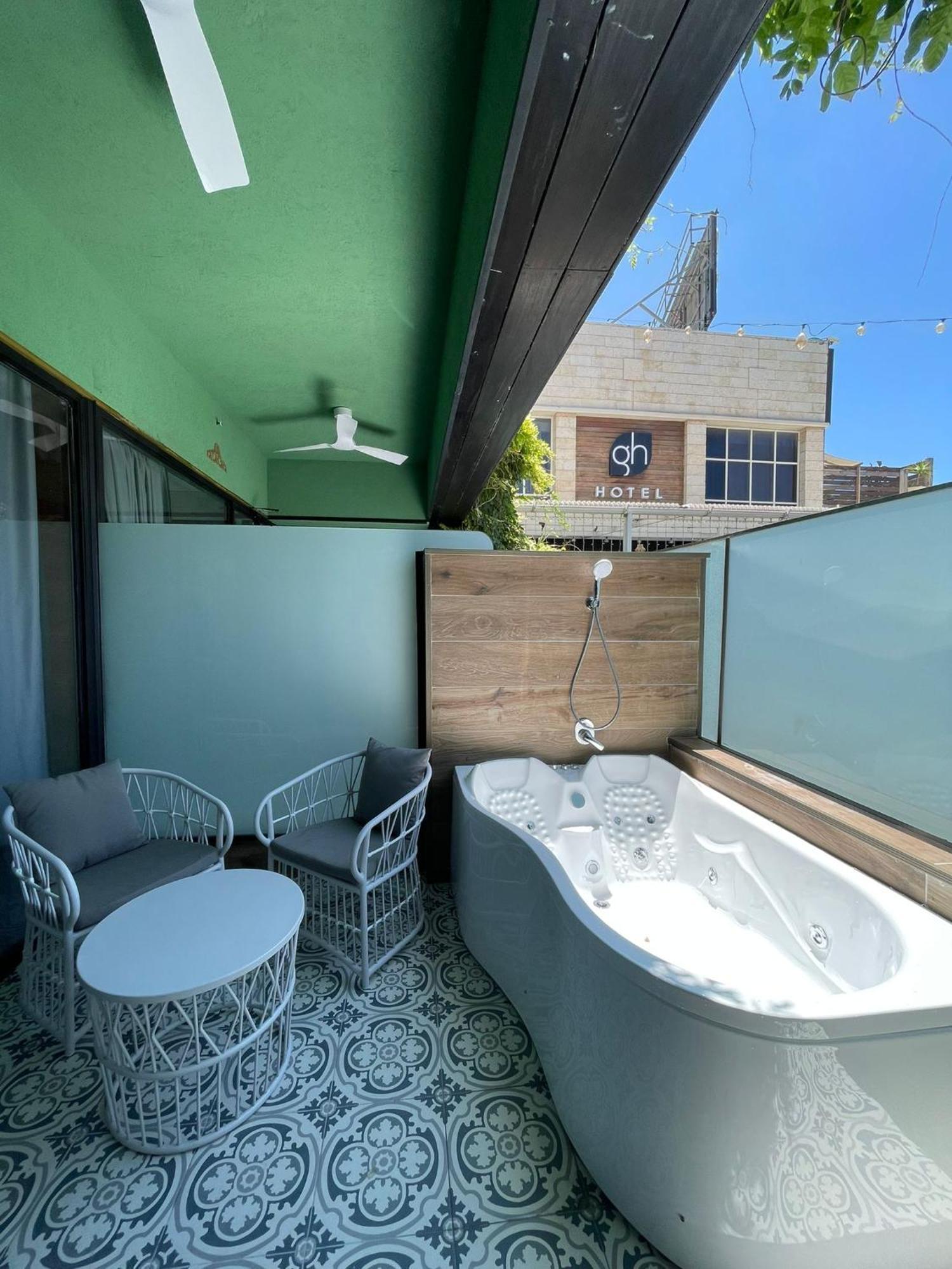Garden Hotel Boutique & Events Haifa Eksteriør billede